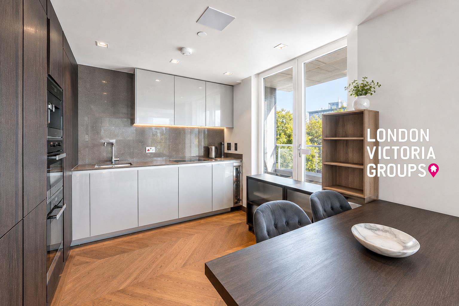 Sandringham House, Earls Way, London
